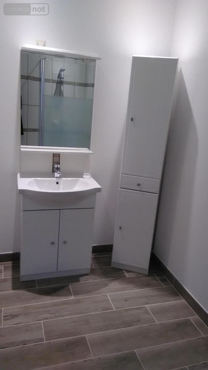 Location maison Parigné-l'Évêque 72250 Sarthe 90 m2 3 pièces 770 euros