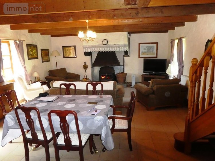 Maison a vendre Maël-Carhaix 22340 Côtes-d'Armor 130 m2 5 pièces 145470 euros
