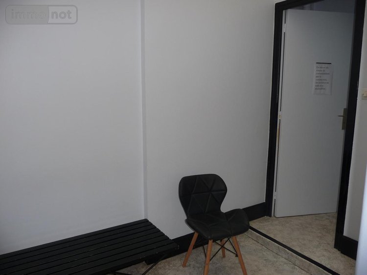 Location fonds et murs commerciaux Béthune 62400 Pas-de-Calais 37 m2  450 euros