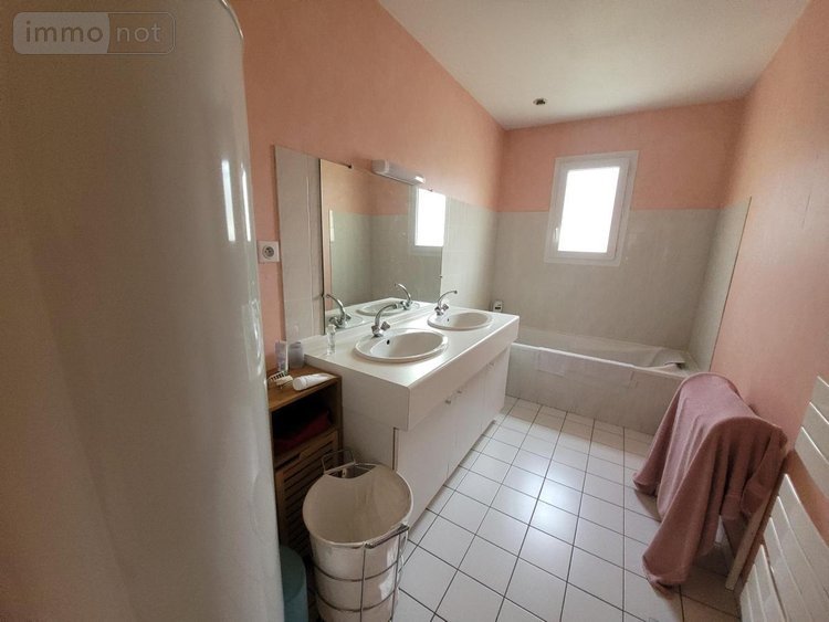 Maison a vendre Sablé-sur-Sarthe 72300 Sarthe 95 m2 4 pièces 182000 euros