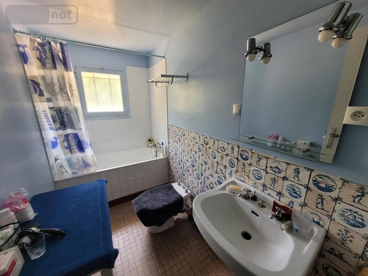 Maison a vendre Solesmes 72300 Sarthe 165 m2 6 pièces 228800 euros