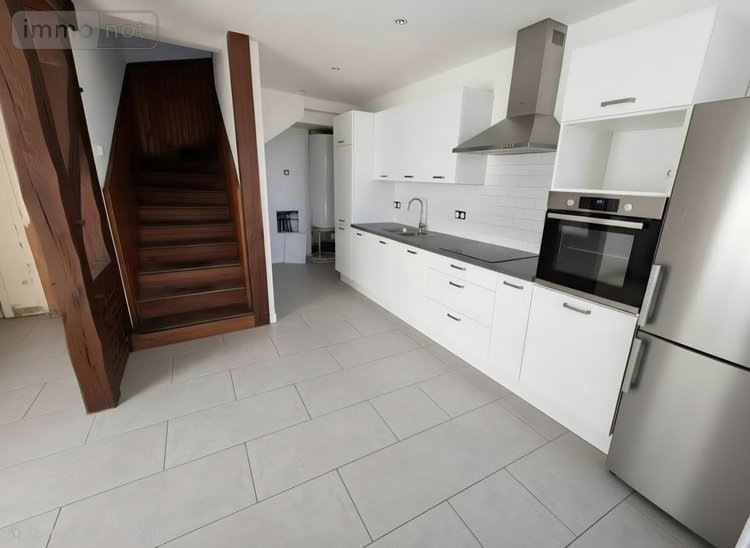 Immeuble a vendre Amilly 45200 Loiret 251 m2  159000 euros