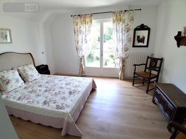 Maison a vendre Bagnoles-de-l'Orne-Normandie 61140 Orne 164 m2  234000 euros