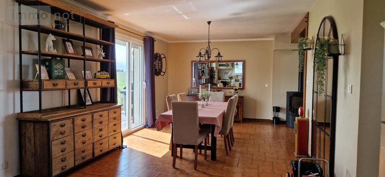 Maison a vendre Neulliac 56300 Morbihan 122 m2 5 pièces 236612 euros