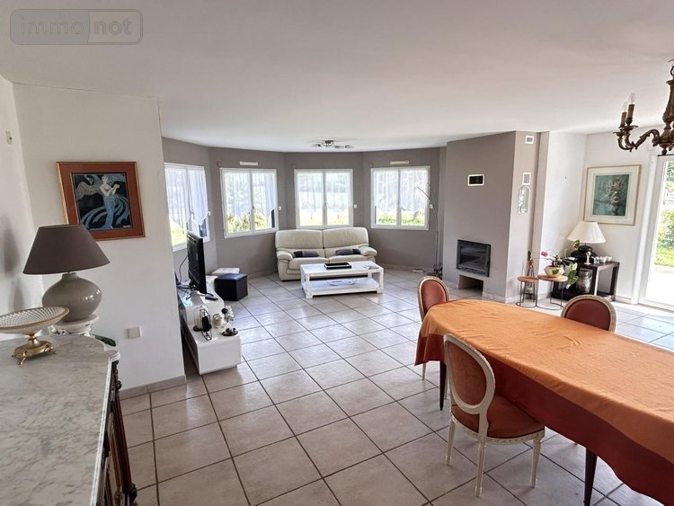 Maison a vendre Guer 56380 Morbihan 195 m2 8 pièces 322000 euros