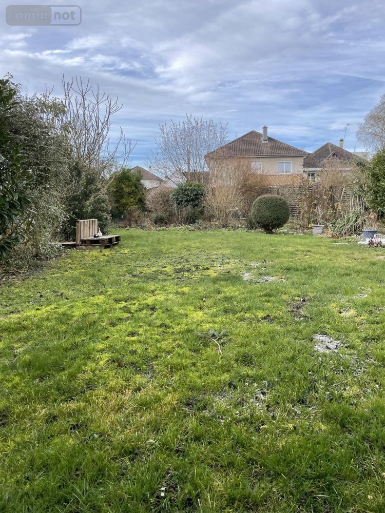 Maison a vendre Châlons-en-Champagne 51000 Marne 140 m2 7 pièces 273680 euros