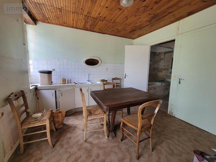 Maison a vendre Spézet 29540 Finistère 140 m2 10 pièces 126700 euros