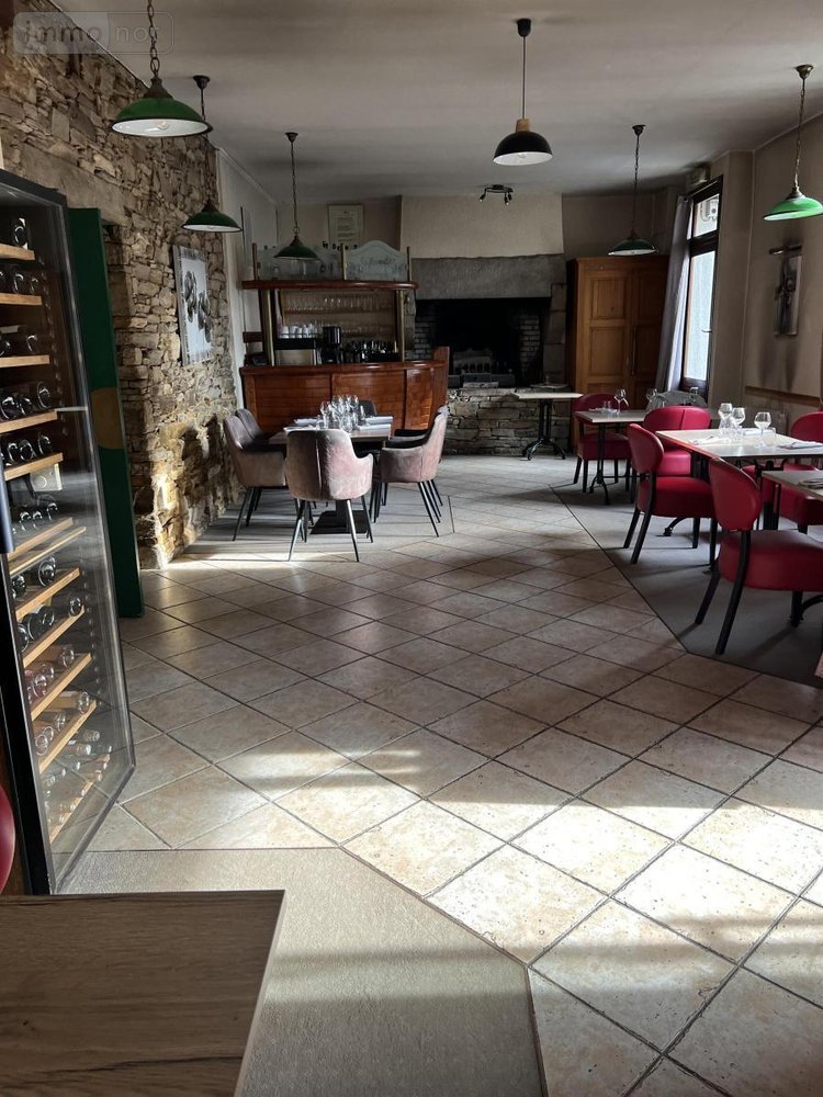 Immeuble a vendre Lannion 22300 Côtes-d'Armor 236 m2  365600 euros
