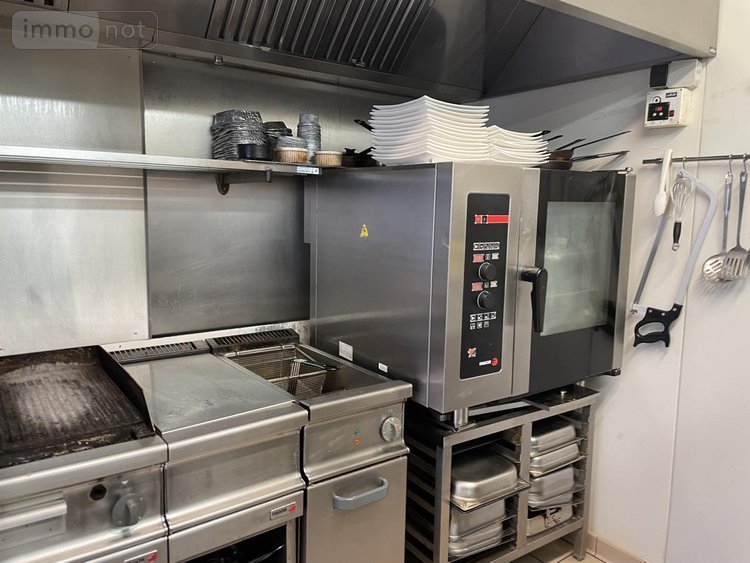 Fonds et murs commerciaux a vendre Loudéac 22600 Côtes-d'Armor 157 m2  74500 euros