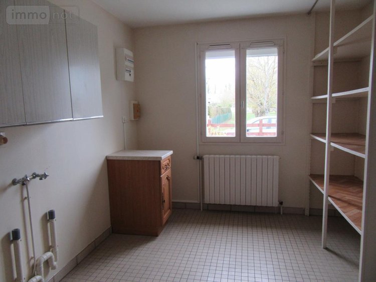 Location maison Amilly 45200 Loiret 92 m2 4 pièces 832 euros