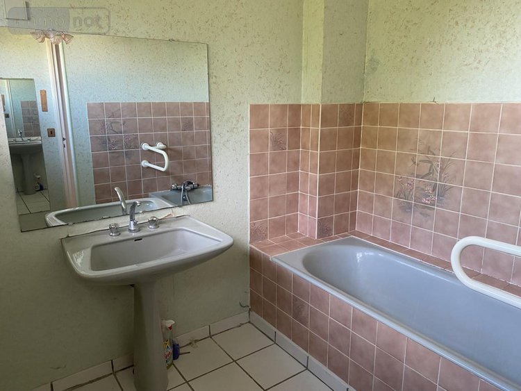 Maison a vendre Vire-Normandie 14500 Calvados 250 m2 9 pièces 220000 euros