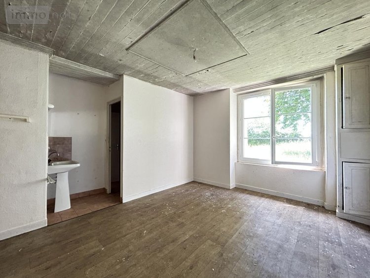 Maison a vendre Carentoir 56910 Morbihan 250 m2 8 pièces 187800 euros