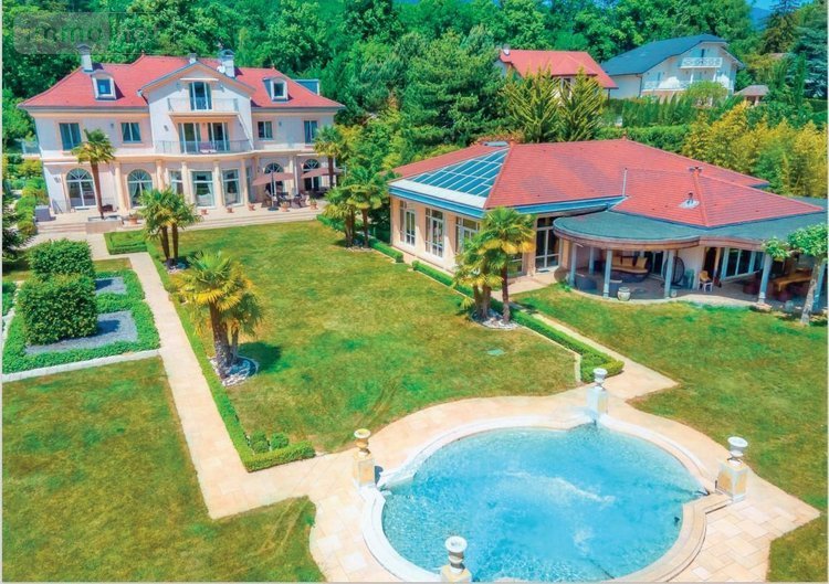 propriete a vendre Divonne-les-Bains 01220 Ain 900 m2 16 pièces