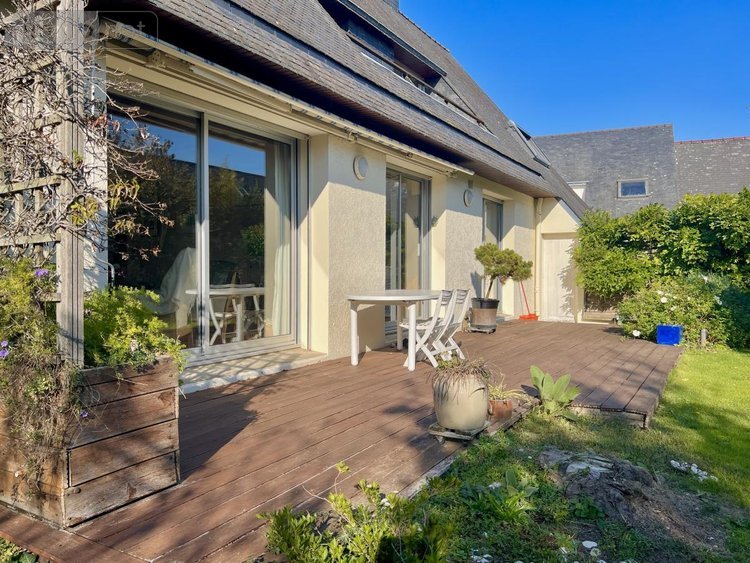 Maison a vendre Larmor-Plage 56260 Morbihan 144 m2 6 pièces 609000 euros