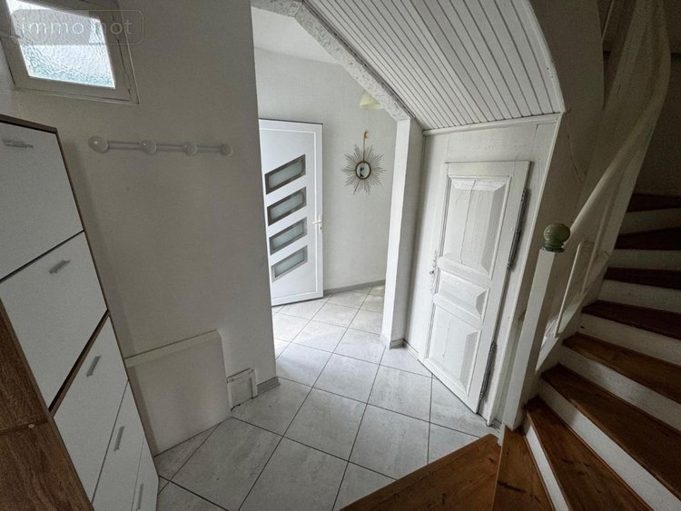 Location maison Dole 39100 Jura 133 m2 6 pièces 1055 euros