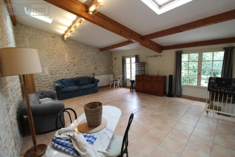 Maison a vendre Saintes 17100 Charente-Maritime 199 m2 5 pièces 262300 euros