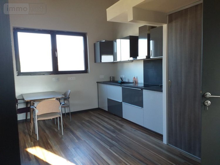 Fonds et murs commerciaux a vendre Questembert 56230 Morbihan 122 m2  372172 euros