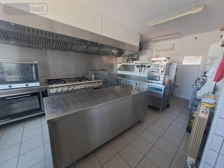 Fonds et murs commerciaux a vendre Nortkerque 62370 Pas-de-Calais 150 m2  94740 euros