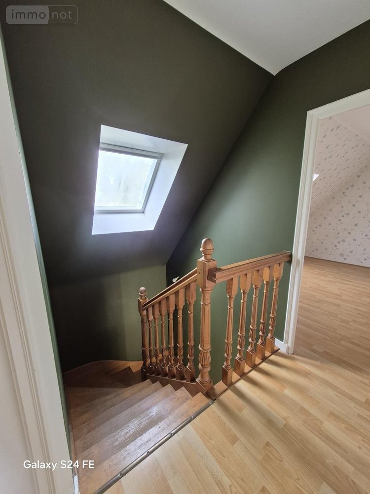 Maison a vendre Landivisiau 29400 Finistère 136 m2 6 pièces 239900 euros