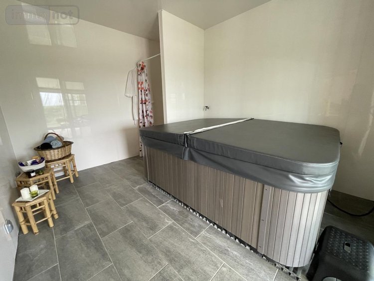 Maison a vendre Yvias 22930 Côtes-d'Armor 123 m2  369225 euros