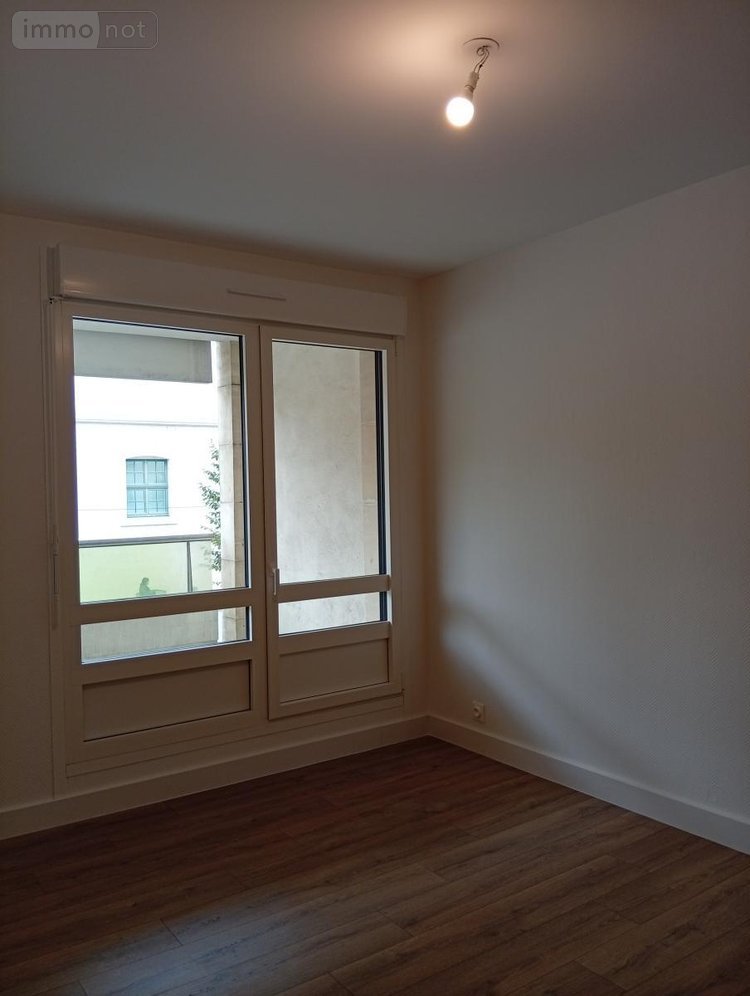 Location appartement Reims 51100 Marne 45 m2 2 pièces 680 euros