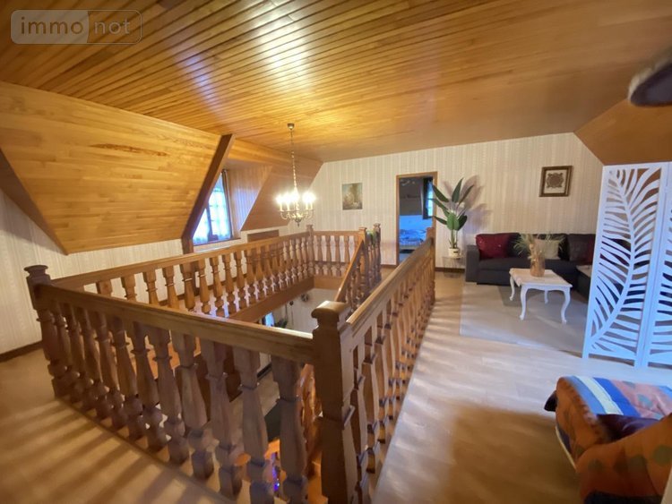 Maison a vendre Saint-Caradec 22600 Côtes-d'Armor 186 m2 6 pièces 228800 euros