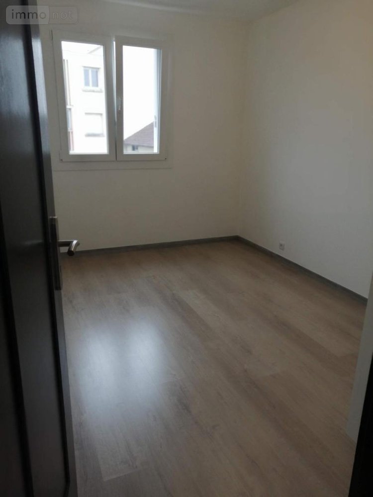 Location appartement Dole 39100 Jura 55 m2 3 pièces 710 euros