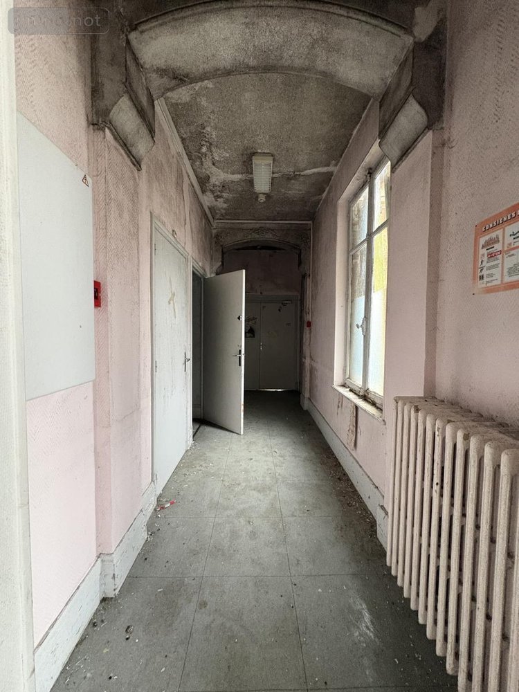 Immeuble a vendre Laon 02000 Aisne 1500 m2  700000 euros