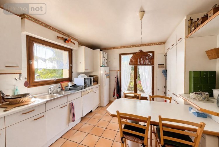 Maison a vendre Fouesnant 29170 Finistère 181 m2 7 pièces 470000 euros