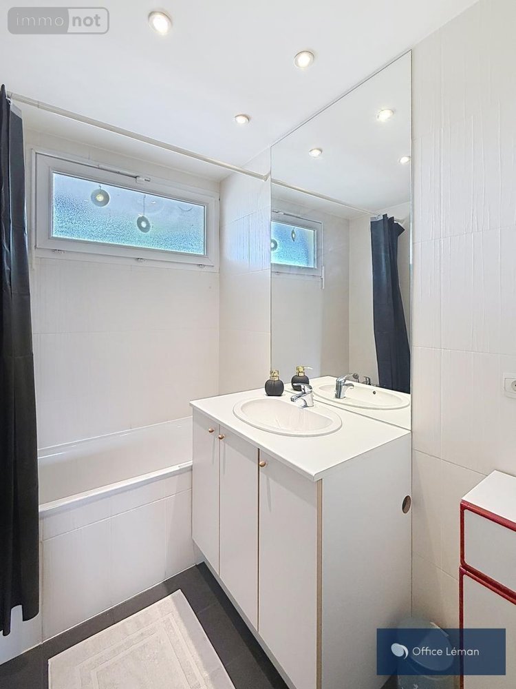 Appartement a vendre Ferney-Voltaire 01210 Ain 84 m2 4 pièces 450000 euros