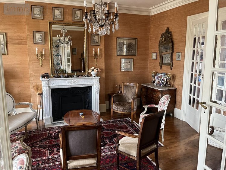 Maison a vendre Broût-Vernet 03110 Allier 310 m2 14 pièces 480000 euros