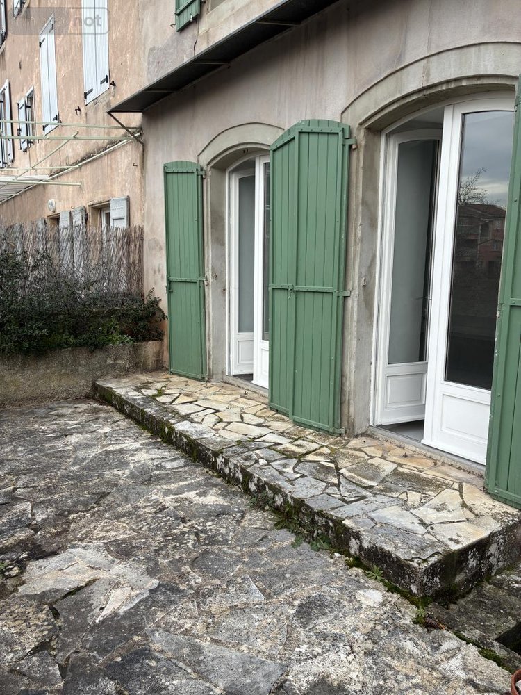 Appartement a vendre Saint-Affrique 12400 Aveyron 198 m2 6 pièces 238000 euros