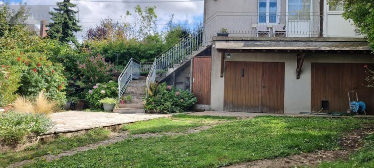 Maison a vendre Monnaie 37380 Indre-et-Loire 176 m2 8 pièces 249600 euros