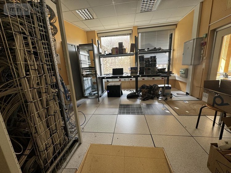 Immeuble a vendre Cambrai 59400 Nord 1500 m2  1370000 euros