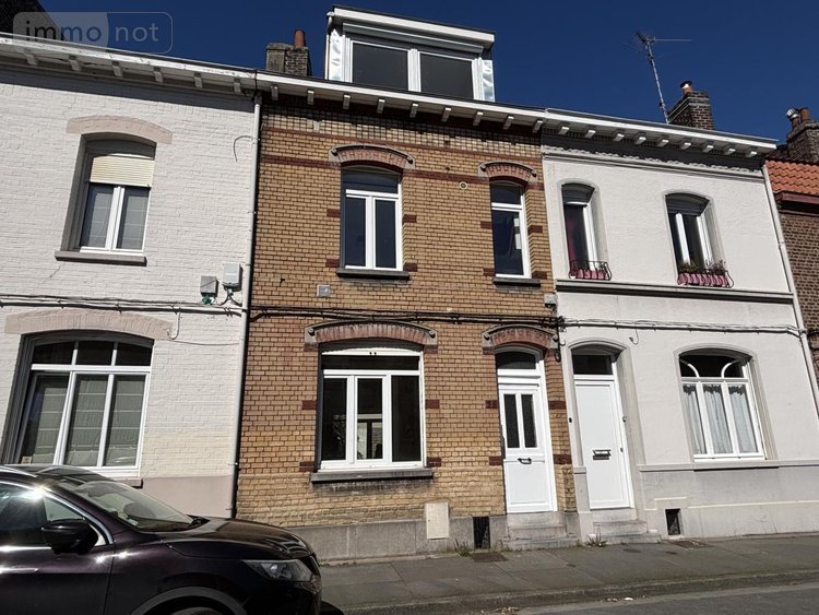 Location appartement Lille 59000 Nord 28 m2 1 pièce 640 euros