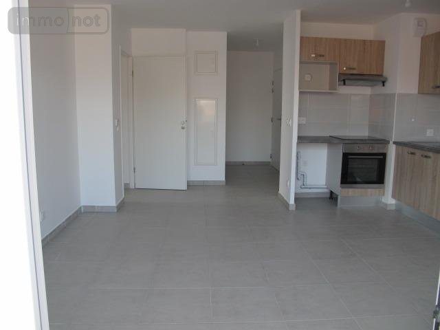 Location appartement Le Petit-Quevilly 76140 Seine-Maritime 55 m2 3 pièces 669 euros