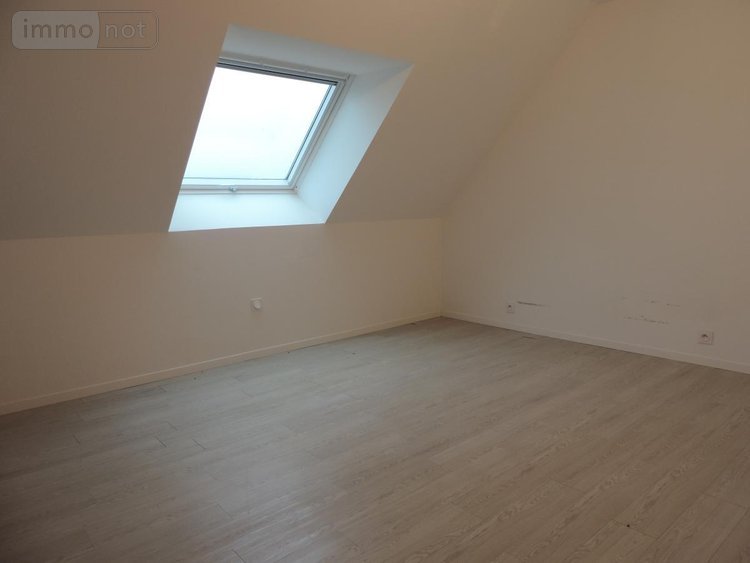 Location maison Saint-Bihy 22800 Côtes-d'Armor 117 m2 5 pièces 950 euros