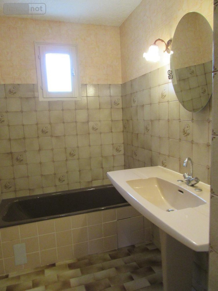 Location maison Amilly 45200 Loiret 92 m2 4 pièces 832 euros