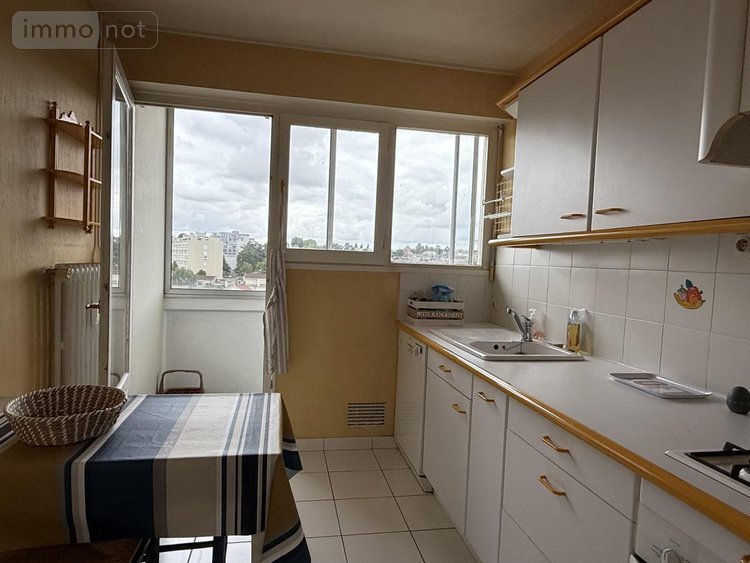 Appartement a vendre Cholet 49300 Maine-et-Loire 88 m2 5 pièces 146720 euros