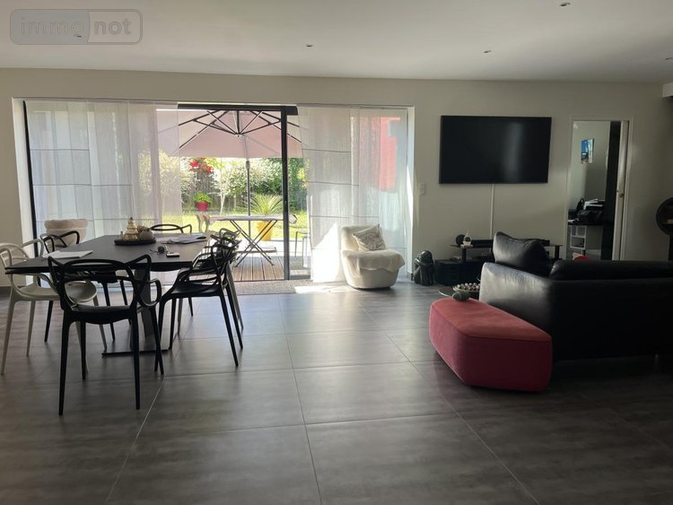 Maison a vendre Bonchamp-lès-Laval 53960 Mayenne 204 m2 8 pièces 696600 euros