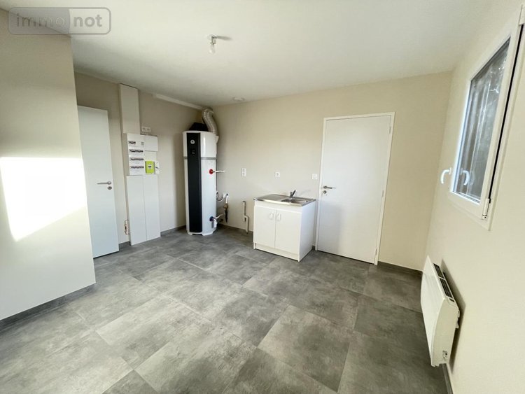 Location maison Le Genest-Saint-Isle 53940 Mayenne 131 m2  965 euros