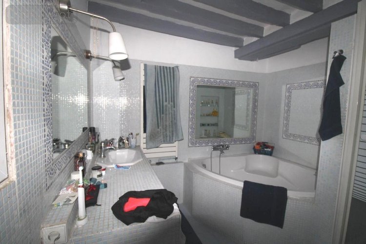 Maison a vendre Le Vaudreuil 27100 Eure 197 m2 6 pièces 237000 euros