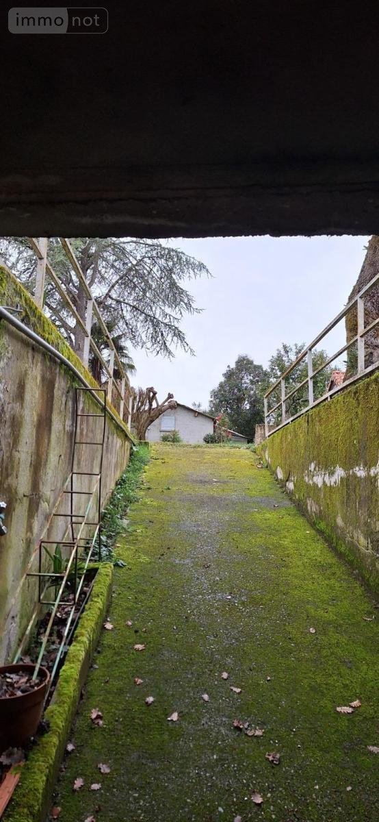 Maison a vendre Vic-Fezensac 32190 Gers 135 m2 7 pièces 171000 euros