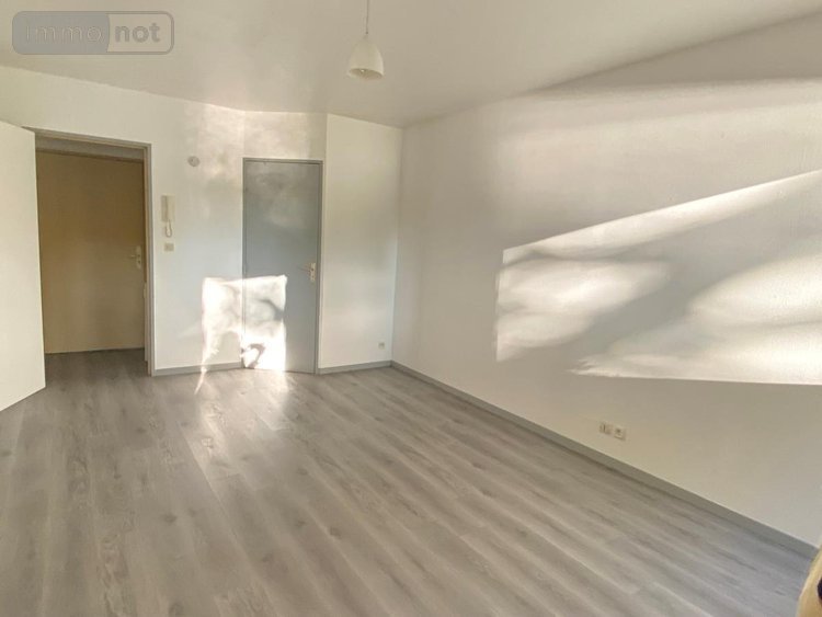 Location appartement Nantes 44000 Loire-Atlantique 22 m2 1 pièce 485 euros