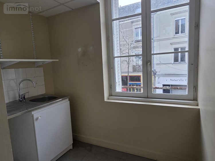 Immeuble a vendre Château-Gontier-sur-Mayenne 53200 Mayenne 105 m2  162650 euros