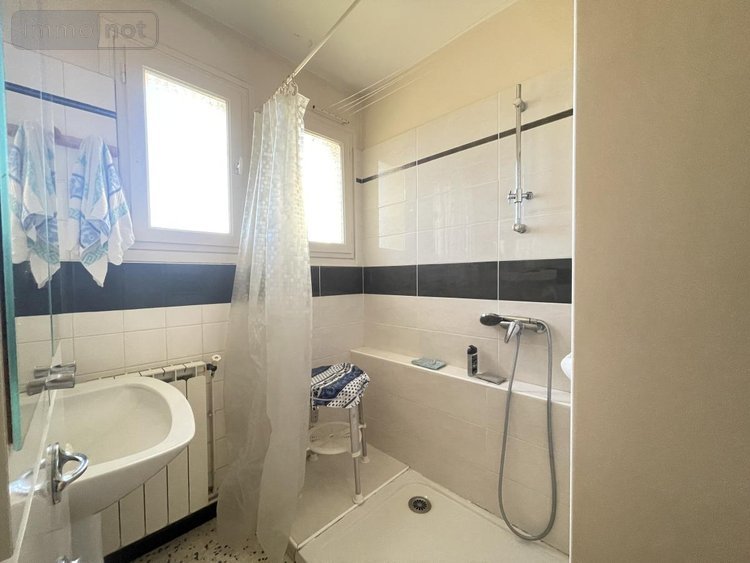 Viager maison Paulhan 34230 Hérault 138 m2 6 pièces 151400 euros