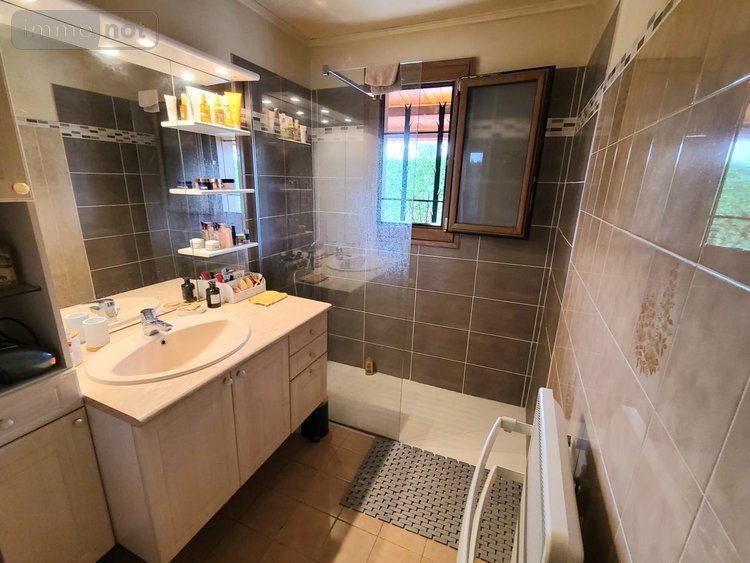 Maison a vendre Pierrelatte 26700 Drôme 89 m2 4 pièces 221000 euros