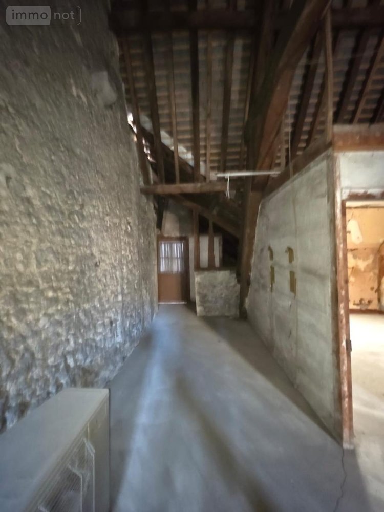Fonds et murs commerciaux a vendre Montargis 45200 Loiret 336 m2  329600 euros