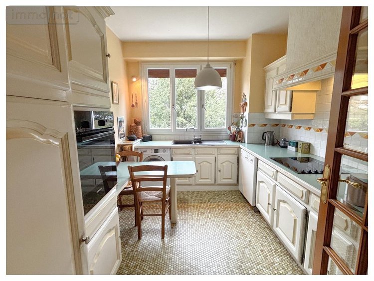 Appartement a vendre Avrillé 49240 Maine-et-Loire 107 m2 4 pièces 291460 euros