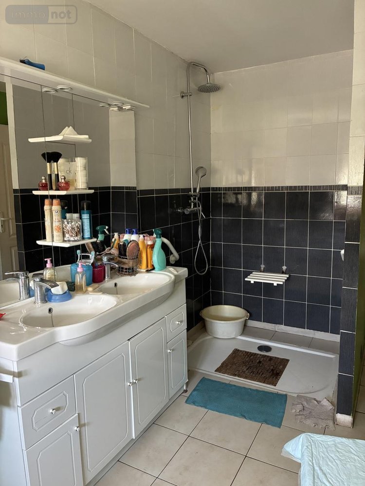 Maison a vendre Saint-Affrique 12400 Aveyron 259 m2 8 pièces 240000 euros